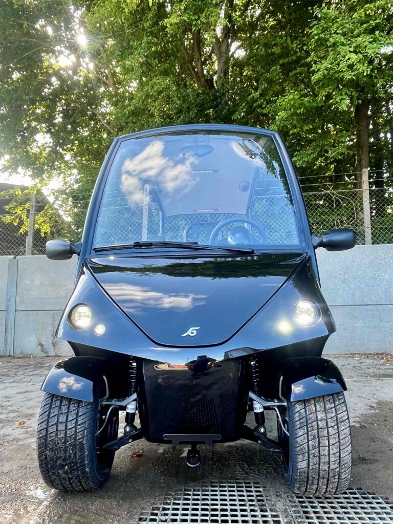 Garia 6-seater