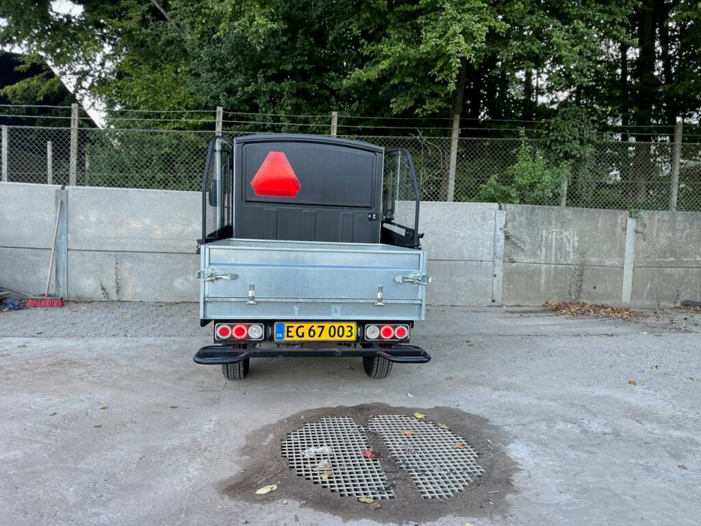 Arbejdsbil Garia inkl. nummerplader