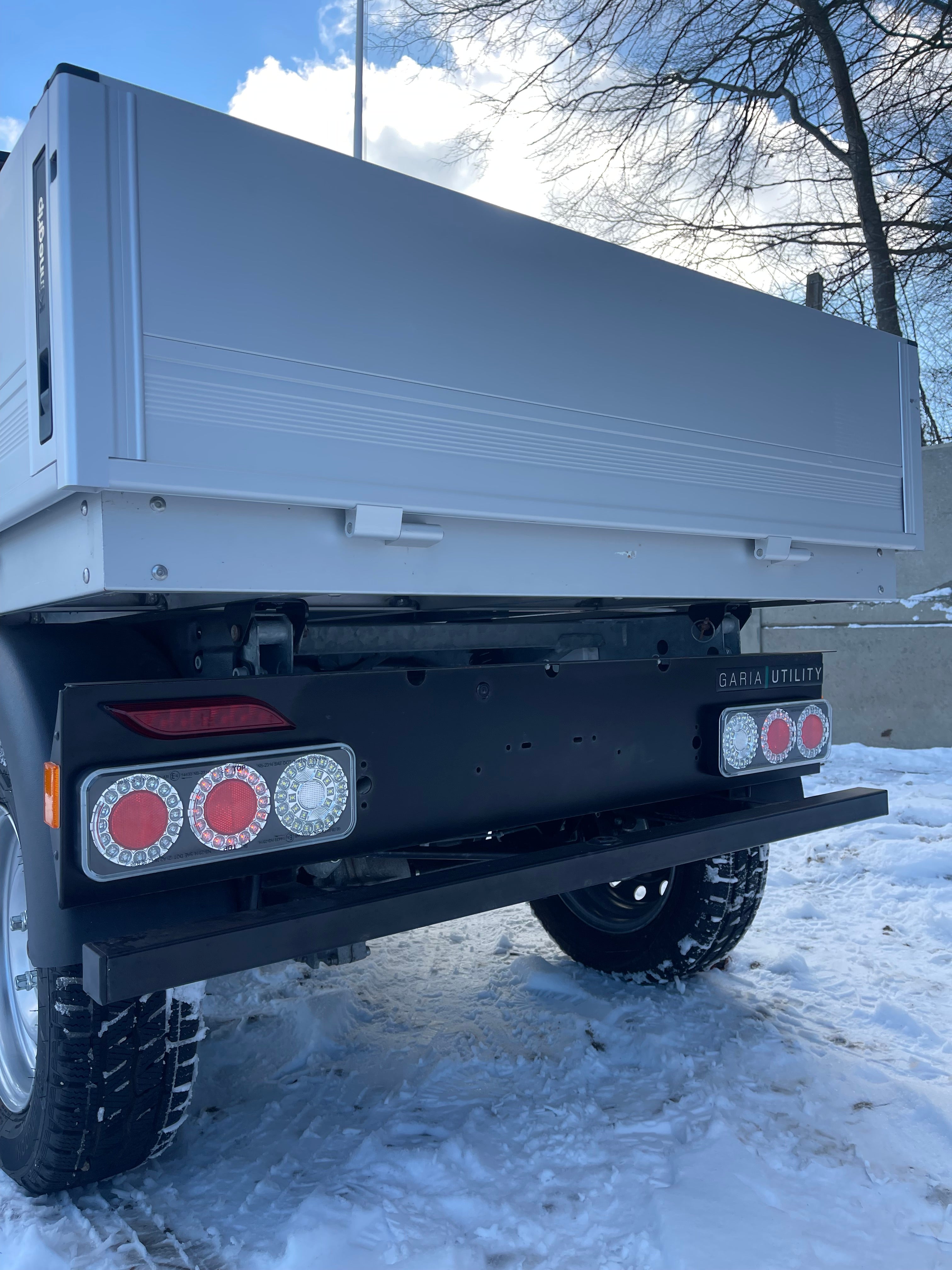 Arbejdsbil Garia - alt i udstyr