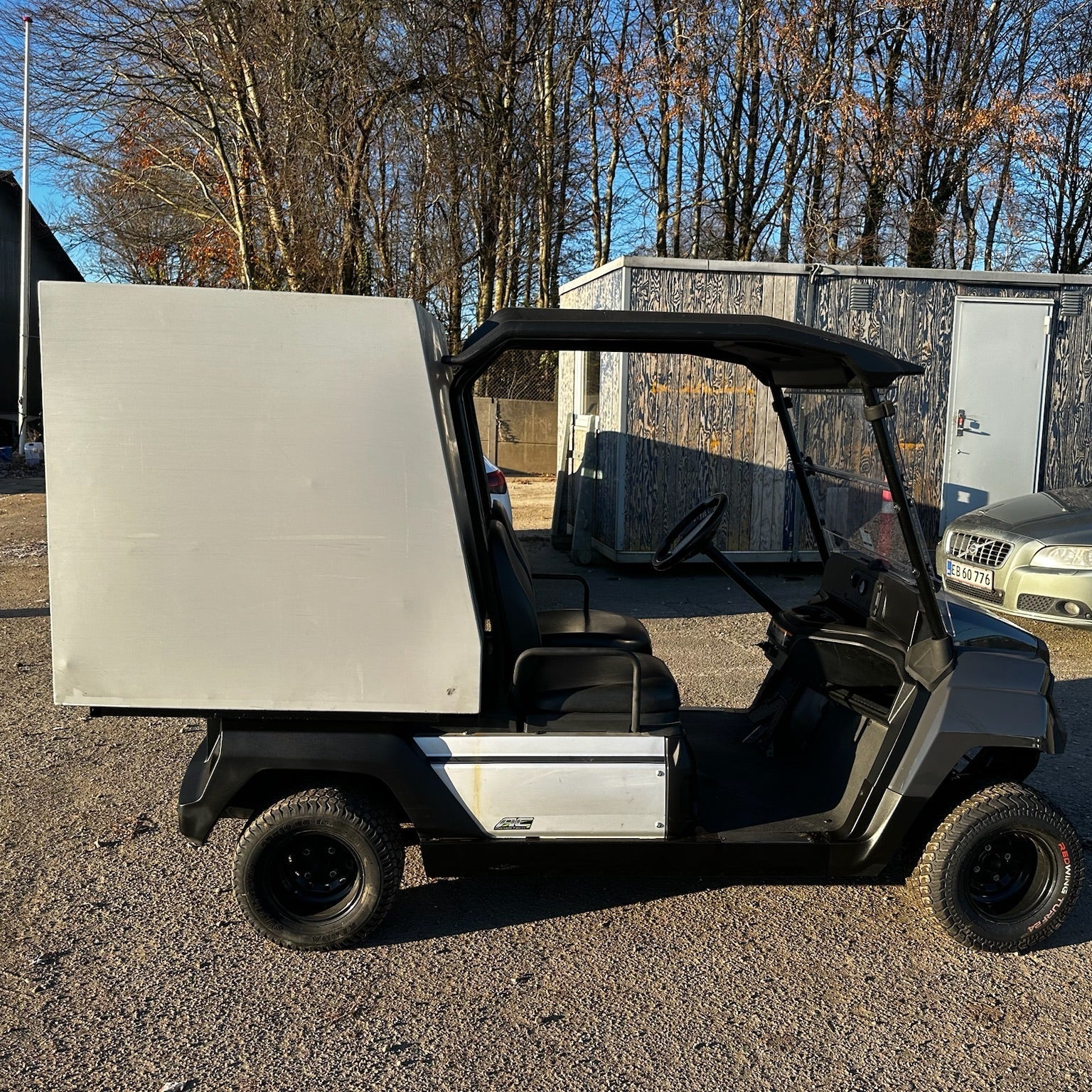 Yamaha UMX med Skabskasse