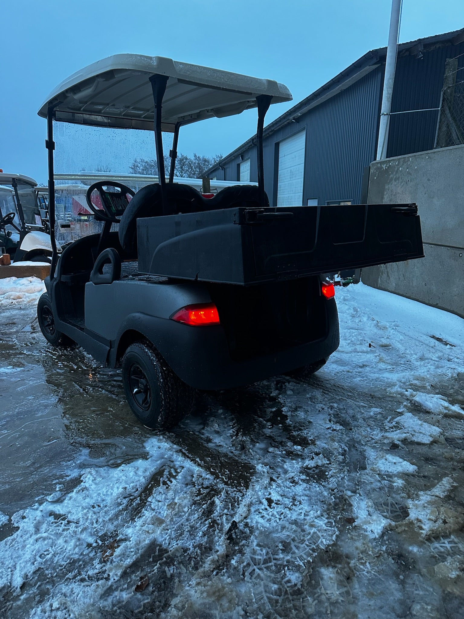 Club Car Precedent med lad